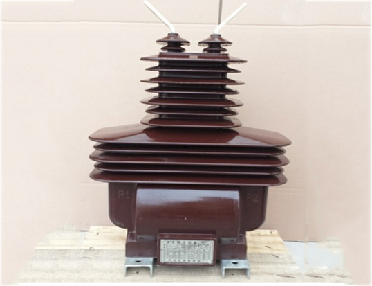 LZW-35KV電流互感器